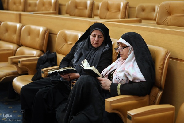 روز اول مسابقات قرآن بخش بانوان