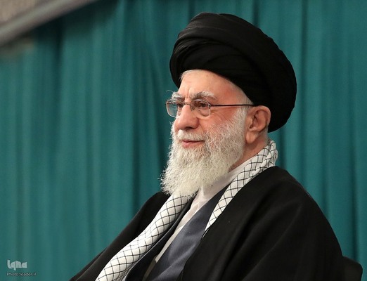 دیدار هزاران نفر از مردم آذربایجان شرقی با مقام معظم رهبری