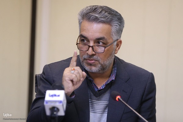 جلیل بیت‌مشعل، رئیس سازمان قرآنی دانشگاهیان کشور و مدیرعامل خبرگزاری ایکنا 
 در نشست سهم جامعه قرآنی در مشاکت پرشور