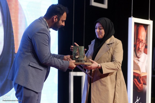 سیزدهمین جشنواره داستان و شعر انقلاب