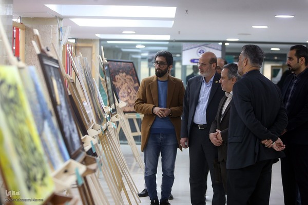 بازدید رییس جهاد دانشگاهی از  نمایشگاه هنر‌های قرآنی قلم