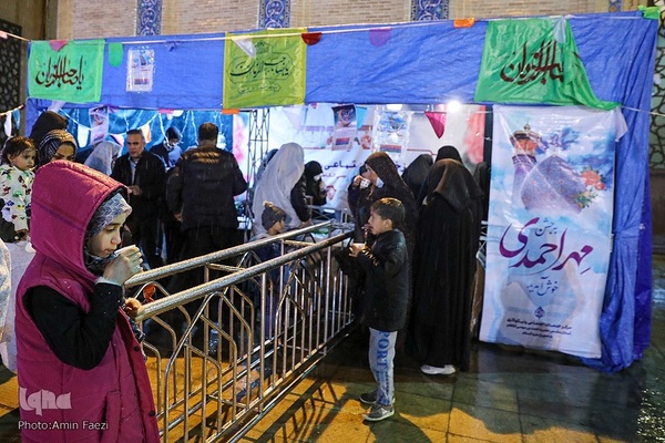 حال و هوای حرم شاهچراغ(ع) در شب نیمه شعبان‎