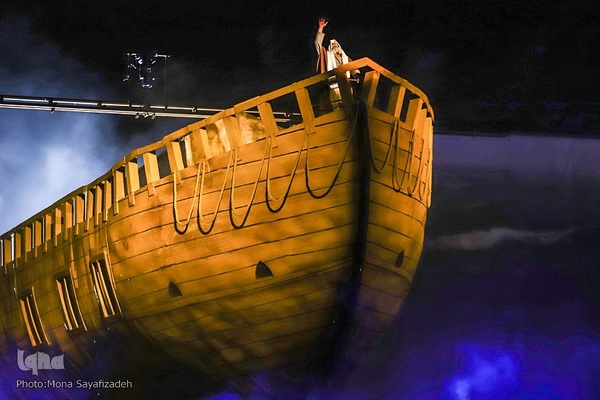نمایش بزرگ آستان عشق در اهواز