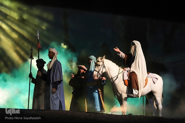 نمایش بزرگ آستان عشق در اهواز