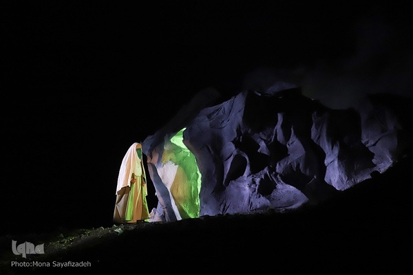 نمایش بزرگ آستان عشق در اهواز