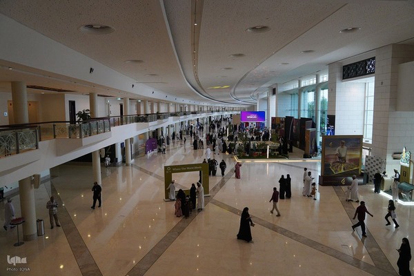 غرفه ایران در نمایشگاه کتاب مسقط 