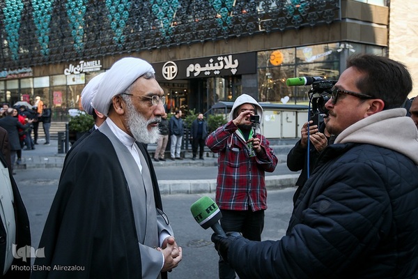 شعبه اخذ رای در حسینیه ارشاد