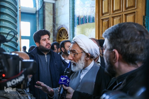 شعبه اخذ رای در حسینیه ارشاد