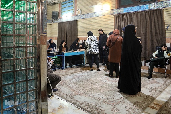 جلوه‌هایی از حضور پرشور مردم در ساعات پایانی انتخابات