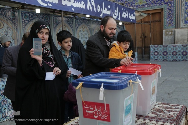 حماسه حضور در  اصفهان