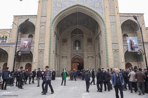 مراسم تشییع پیکر مطهر آیت‌الله امامی کاشانی