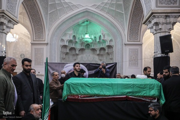 مراسم تشییع پیکر مطهر آیت‌الله امامی کاشانی