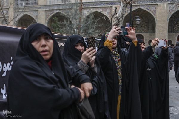 مراسم تشییع پیکر مطهر آیت‌الله امامی کاشانی