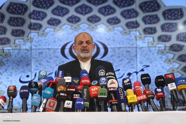 نشست  خبری احمد وحیدی ، وزیر کشور  با اصحاب رسانه