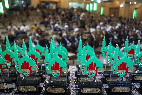 اختتامیه دومین جشنواره فرهنگی هنری «أنا من حسین»