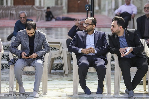 گردهمایی حلقه‌های حفظ موضوعی قرآن در حرم امام خمینی