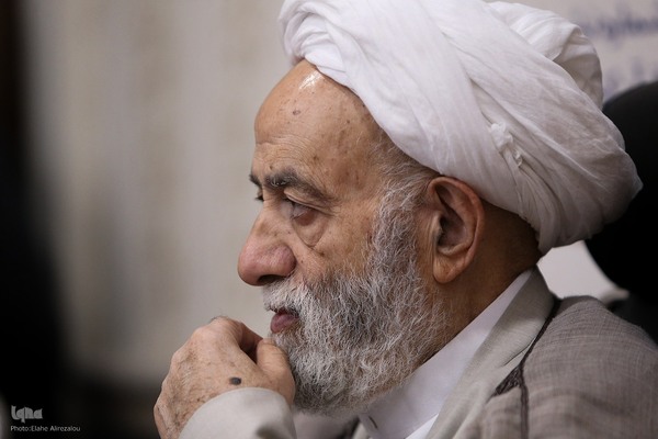 آیین رونمایی ویژه‌نامه «رایحه»، با محوریت نکوداشت حجت‌الاسلام والمسلمین محسن قرائتی