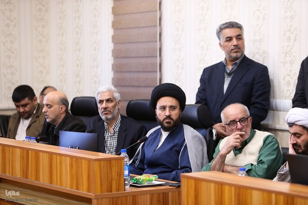 آیین رونمایی ویژه‌نامه «رایحه»، با محوریت نکوداشت حجت‌الاسلام والمسلمین محسن قرائتی