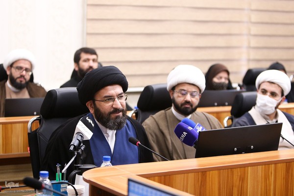 آیین رونمایی ویژه‌نامه «رایحه»، با محوریت نکوداشت حجت‌الاسلام والمسلمین محسن قرائتی