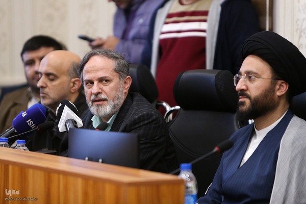 آیین رونمایی ویژه‌نامه «رایحه»، با محوریت نکوداشت حجت‌الاسلام والمسلمین محسن قرائتی