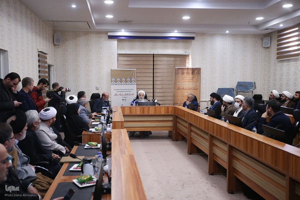 آیین رونمایی ویژه‌نامه «رایحه»، با محوریت نکوداشت حجت‌الاسلام والمسلمین محسن قرائتی