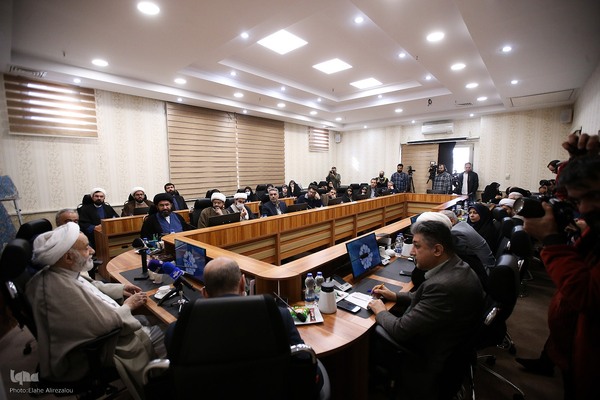 آیین رونمایی ویژه‌نامه «رایحه»، با محوریت نکوداشت حجت‌الاسلام والمسلمین محسن قرائتی