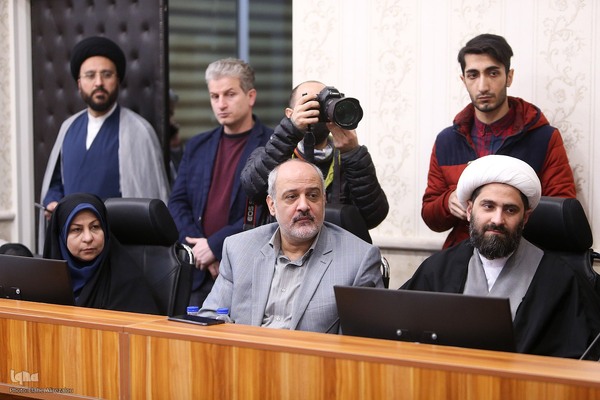 آیین رونمایی ویژه‌نامه «رایحه»، با محوریت نکوداشت حجت‌الاسلام والمسلمین محسن قرائتی