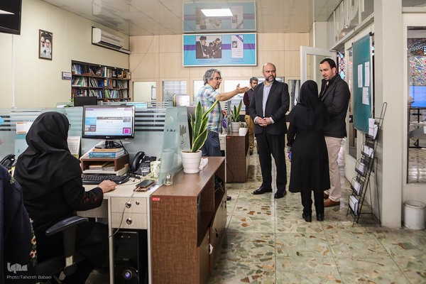 بازدید مدیر کل روابط عمومی استانداری تهران