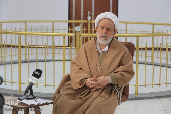 حجت‌الاسلام‌والمسلمین حسین انصاریان