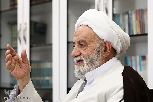 حجت‌الاسلام و المسلمین قرائتی