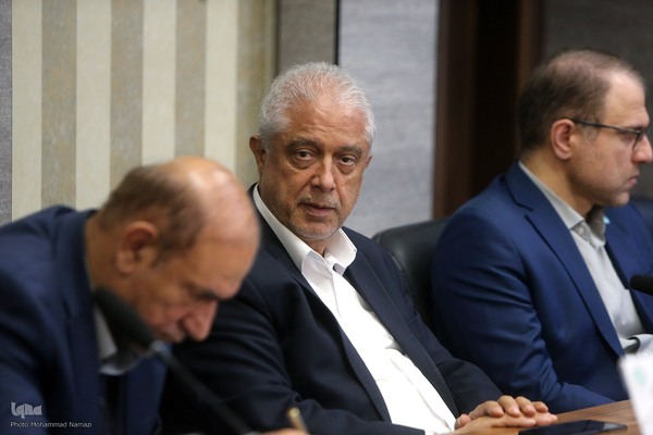 اولین کنگره بین‌المللی علم و قرآن