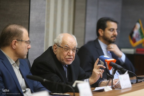 اولین کنگره بین‌المللی علم و قرآن