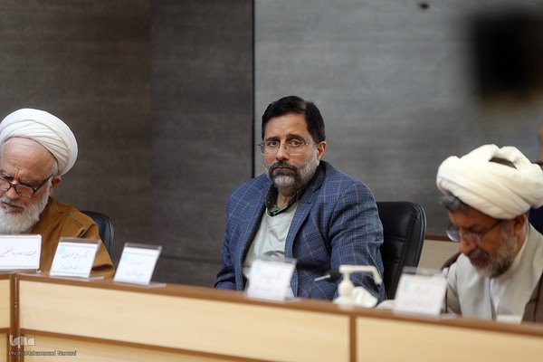 اولین کنگره بین‌المللی علم و قرآن