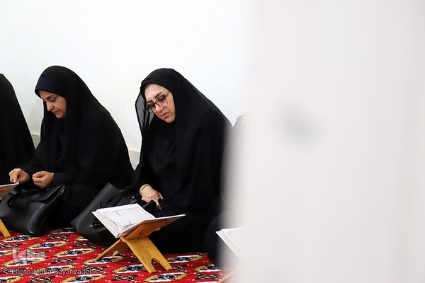 سفره افطار در جمع ایتام