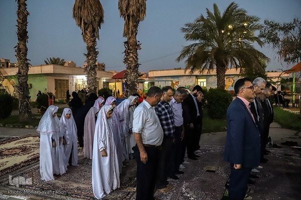 سفره افطار در جمع ایتام