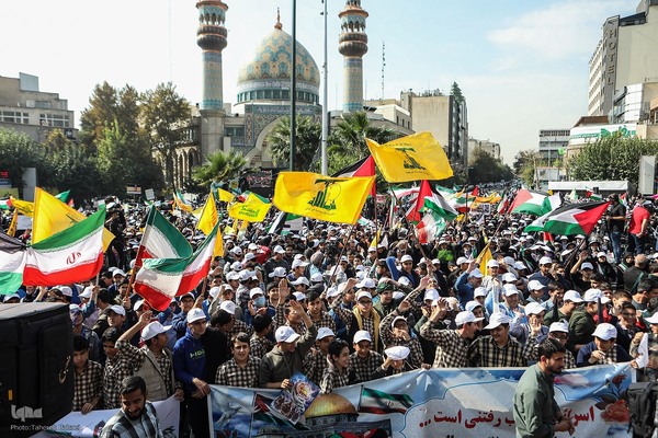 تجمع دانش‌آموزان تهرانی در حمایت از مردم مظلوم فلسطین