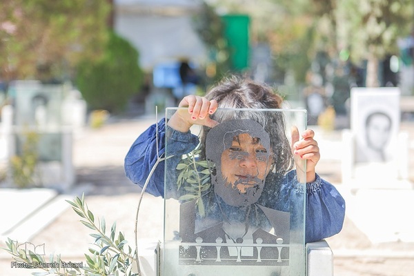 روایت نور و شهدا