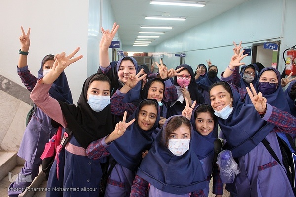 روزی به نام آینده‌سازان ایران