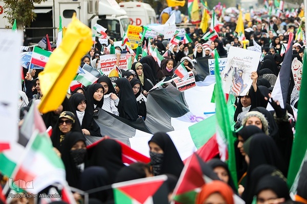 مراسم یوم‌الله ۱۳ آبان در تهران