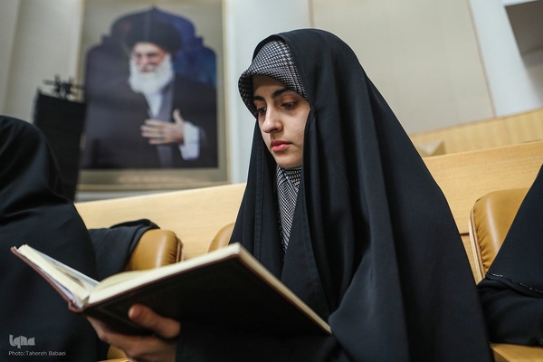 روز اول مسابقات قرآن بخش بانوان