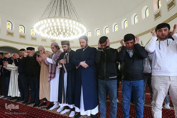 نماز عید فطر در ملل مسلمان جهان 