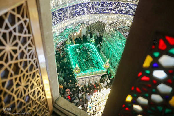 لحظه تحویل سال ۱۴۰۳ در حرم حضرت شاهچراغ(ع)