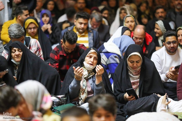 لحظه تحویل سال ۱۴۰۳ در حرم حضرت شاهچراغ(ع)