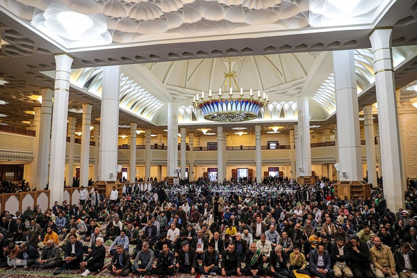 لحظه تحویل سال ۱۴۰۳ در حرم حضرت شاهچراغ(ع)