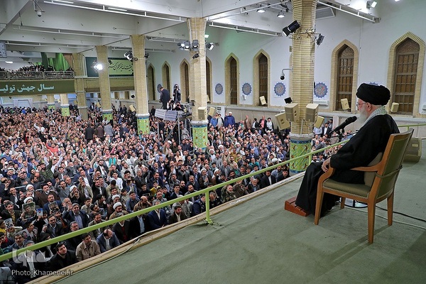 سخنرانی نوروزی در جمع اقشار مختلف مردم