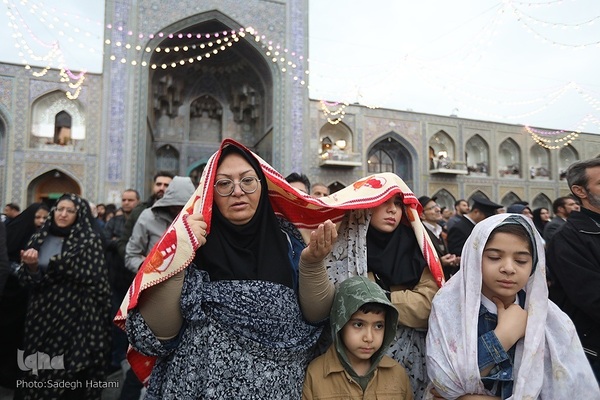 تحویل سال ۱۴۰۳ در حرم امام رضا(ع)