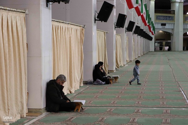 آیین جزء خوانی قرآن در مصلی امام خمینی تبریز‎