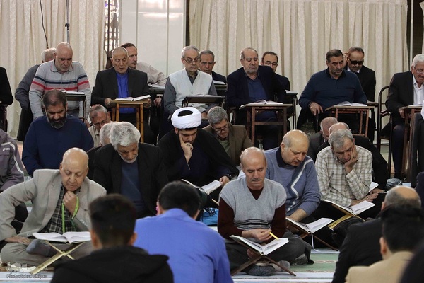 آیین جزء خوانی قرآن در مصلی امام خمینی تبریز‎