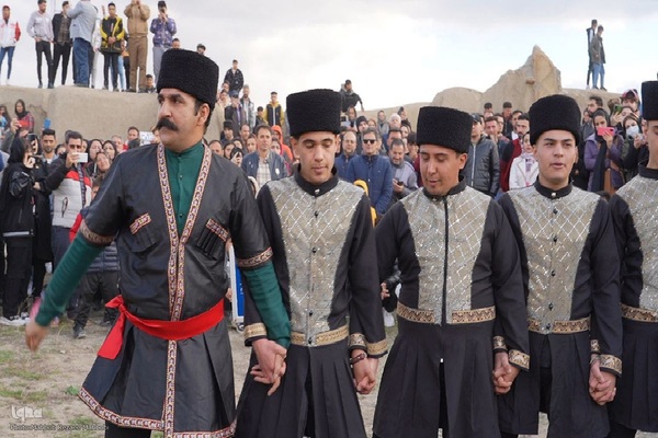 جشن نوروزگاه در تپه حسنلو نقده‎