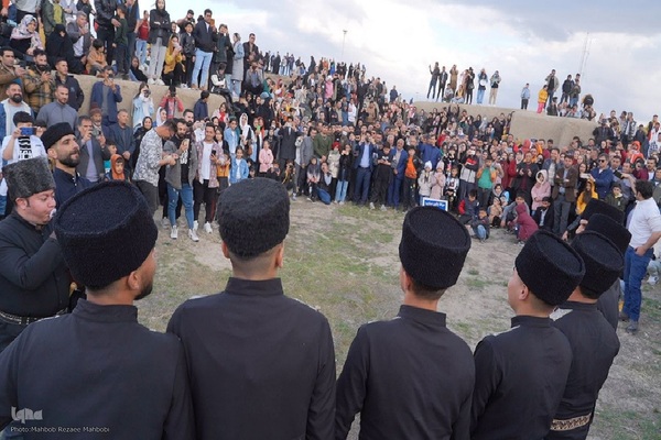 جشن نوروزگاه در تپه حسنلو نقده‎